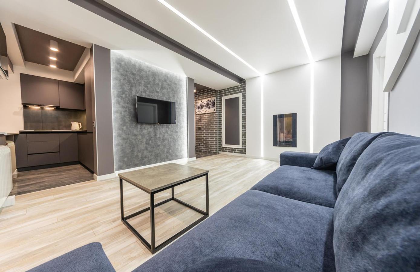 Luxrent Apartments On Lesi Ukrainki - Kiev Dış mekan fotoğraf