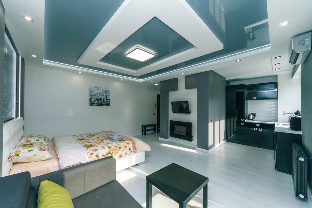 Luxrent Apartments On Lesi Ukrainki - Kiev Dış mekan fotoğraf